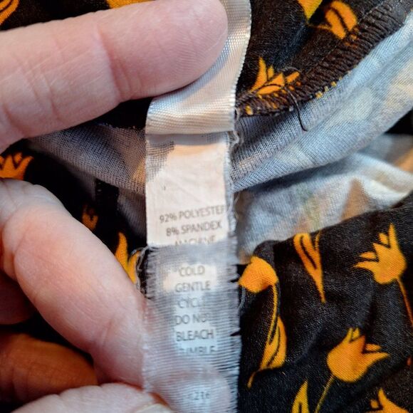 LuLaRoe Leggings Yellow And‎ Blue Flowers Print Soft Stretchy Spring - Picture 4 of 8